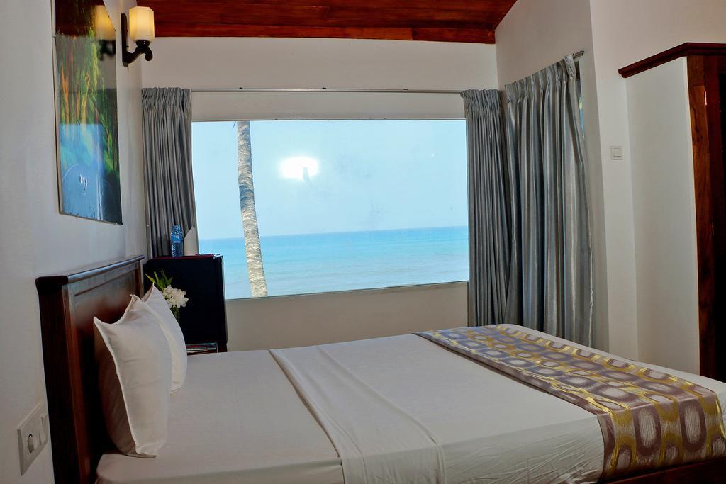 كالوتارا Roy Villa Beach Hotel المظهر الخارجي الصورة